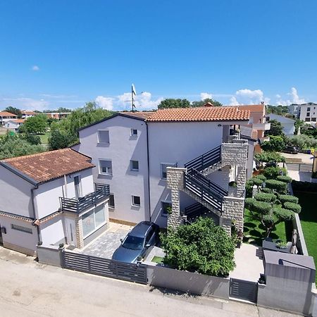 Apartments Denis 2 Медулин Экстерьер фото