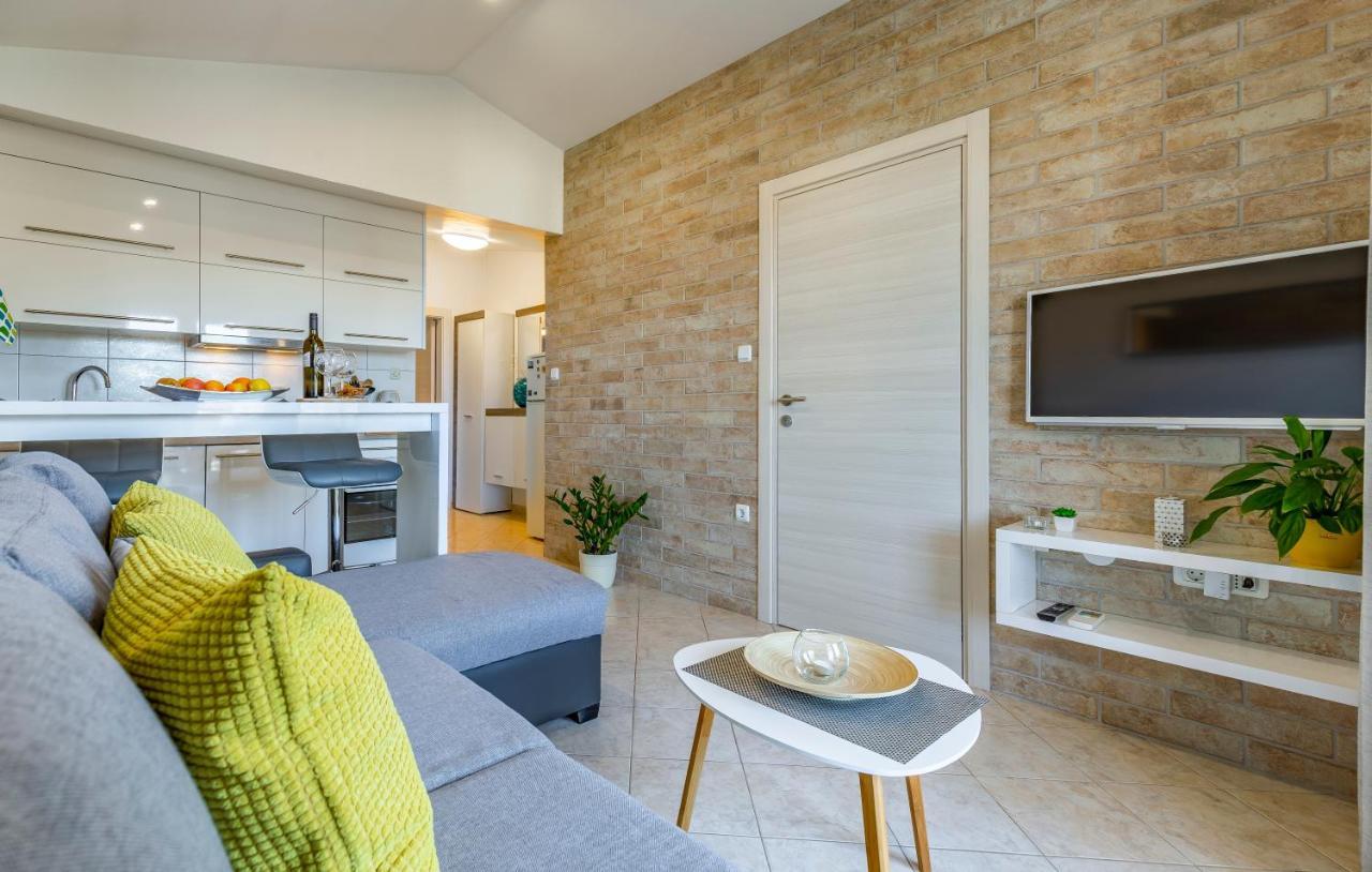 Apartments Denis 2 Медулин Экстерьер фото
